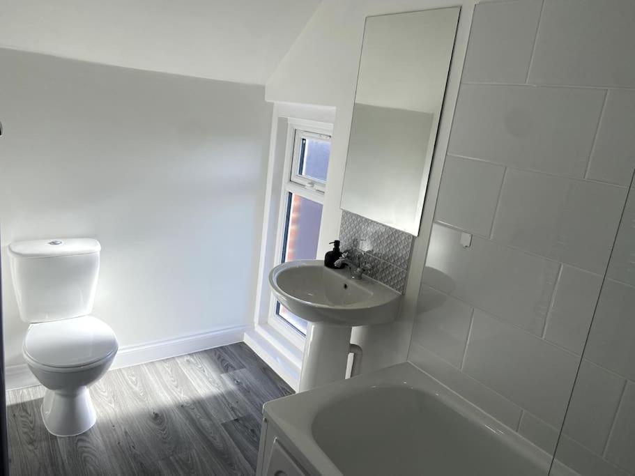 Large Boutique Self Catering Southsea Holiday Flat Portsmouth Eksteriør bilde